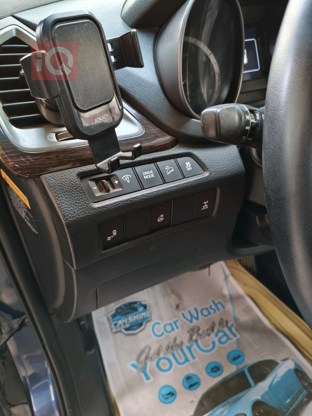 هیۆندای سەنتافی